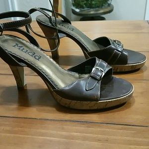 Mudd high heels